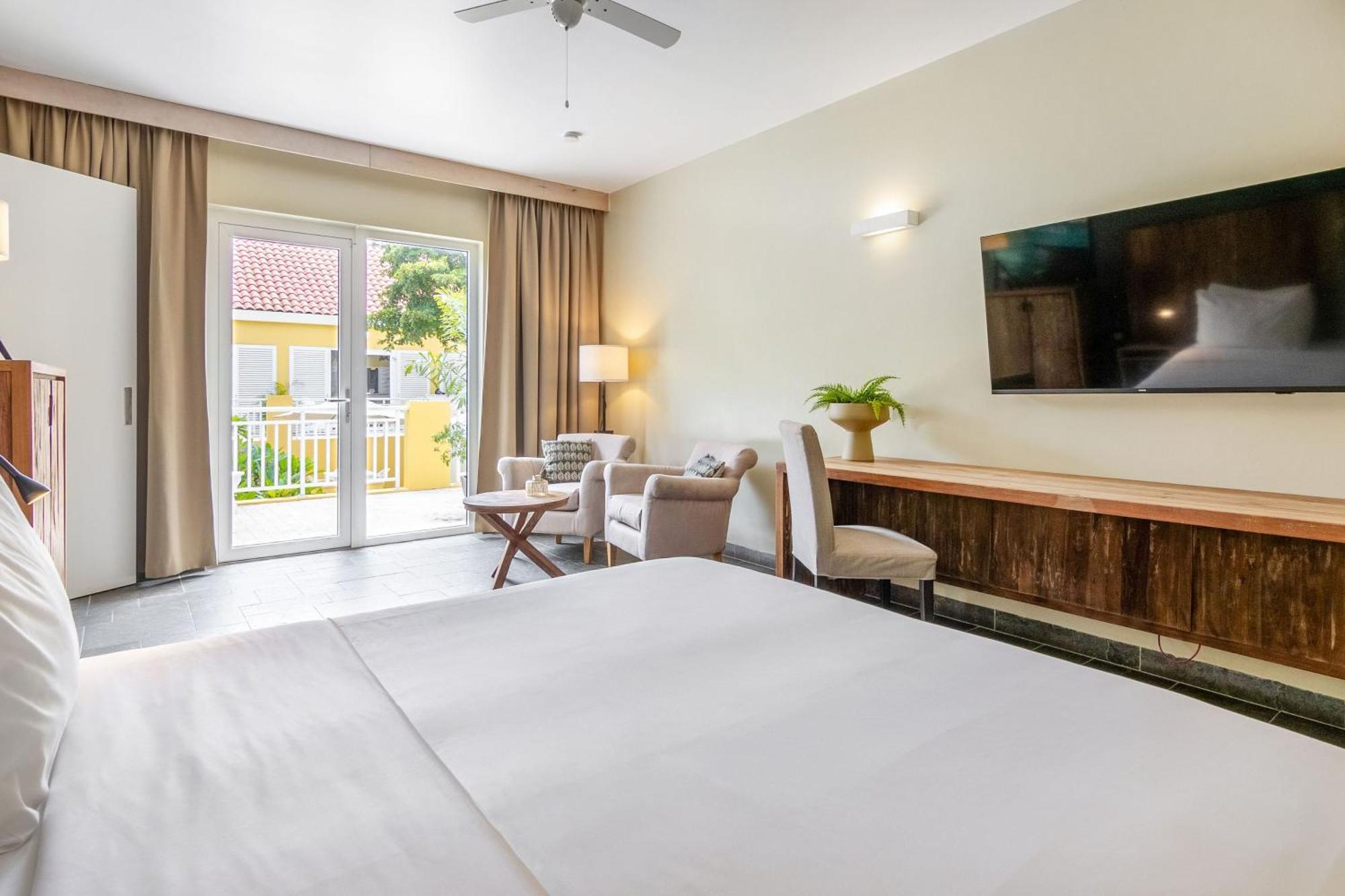 Bayside Boutique Hotel - Blue Bay Golf & Beach Resort Dorp Dorp Sint Michiel Екстериор снимка